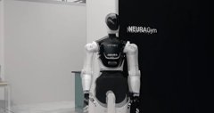 NEURA Gym: Kur a robotok cselekvéssel tanulnak, nem szimulációval