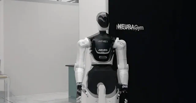 NEURA Gym: Kur a robotok cselekvéssel tanulnak, nem szimulációval