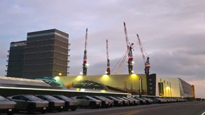 SpaceX: £200M GigaBay for Mass Rocket Production