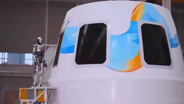 EngineAI humanoid to hitch suborbital ride to space in 2028