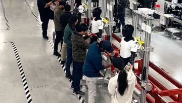 Tesla Halts Optimus Production for Major Redesign