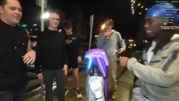 Unitree G1 Robot on the Streets, Greeting Humans in Style 👋