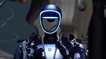 Unitree G1 Robot Parádezik a Shanghai Fashion Week kifutóján