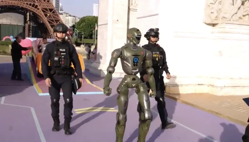 Shenzhen Police Partner with T-800 Humanoid Robot
