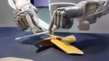 Sharpa Robot Builds Windmill Using Touch