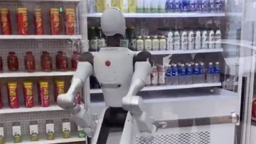 China’s Ice Cream Robot: The End of the Summer Job? 🍦🤖