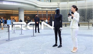 XPeng’s IRON Humanoid: A Walk That’s Eerily Lifelike