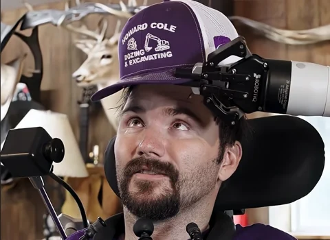 Neuralink Patient Controls Physical Robotic Arm With His Mind