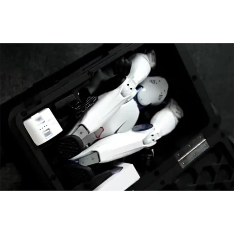 Unboxing the Unitree R1: Your Humanoid Has Arrived