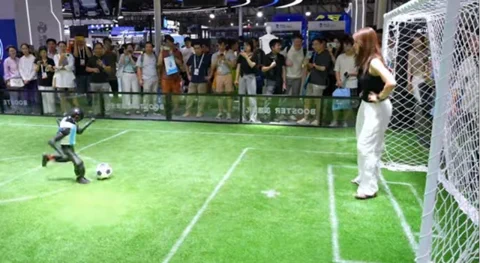 Booster Robotics Humanoid Shoots, Scores at WAIC 2026