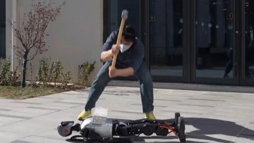 Booster T1: The Robot That Refuses to Stay Down—Waking Up in 1 Second Flat (Or Less!)